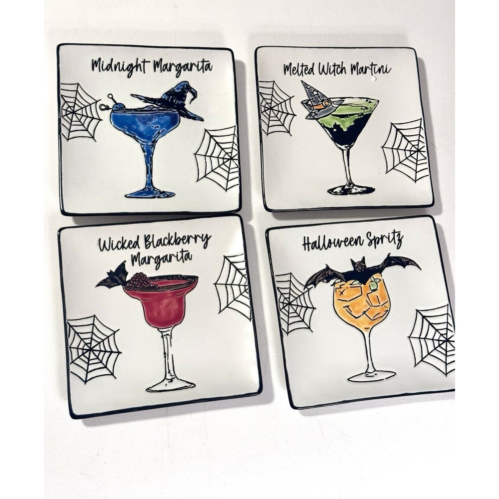 Spooky Street Set Of 4 Halloween Canapé Plates With Different Themed Cocktails